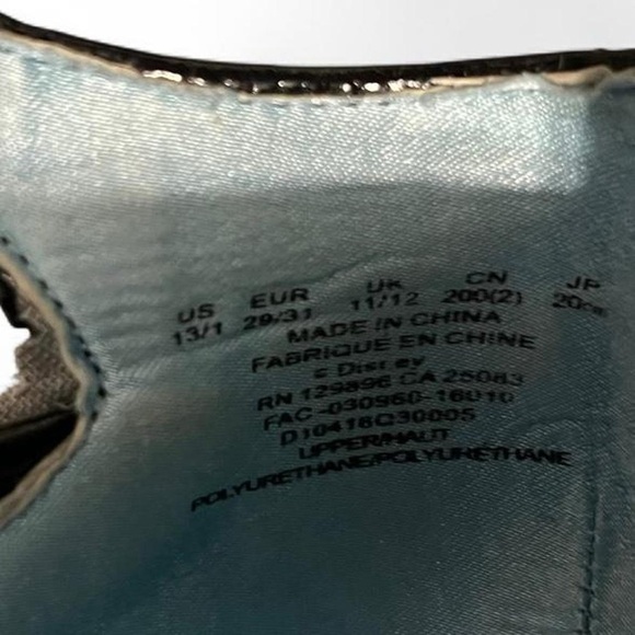 Disney Store Black Alice in Wonderland Mary Janes US Little Girl 13/1 - Picture 7 of 8